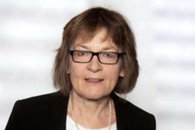 Dr. Ingrid Schöll